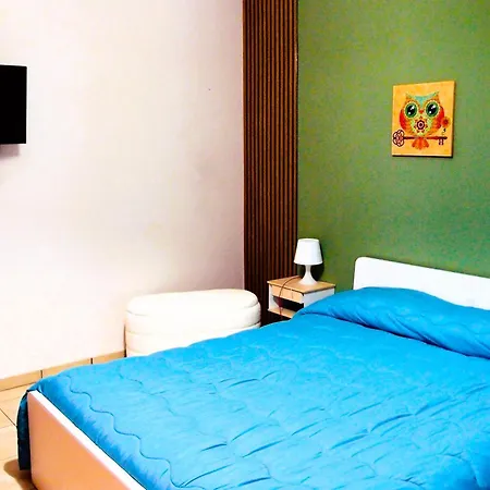 Apartament Casa Guttuso Modern - Parking & Airport Area