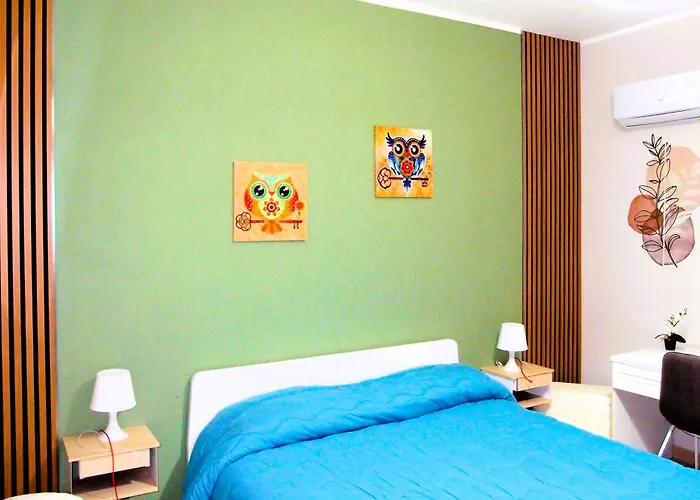 Casa Guttuso Modern - Parking & Airport Area דירה