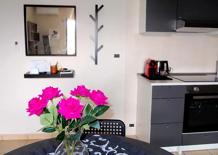 Casa Guttuso Modern - Parking & Airport Area *