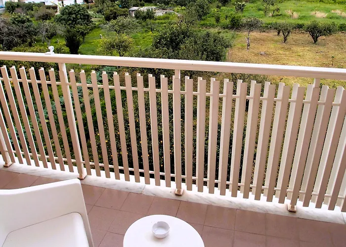 Casa Guttuso Modern - Parking & Airport Area דירה *